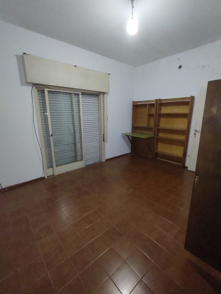 Venta amplia casa