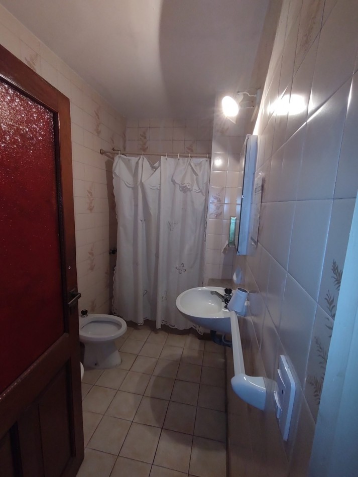 Venta amplia casa